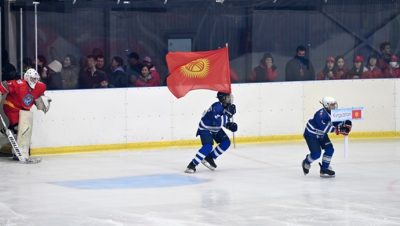 Первый день Чемпионата мира по хоккею, стартовавшего в Бишкеке