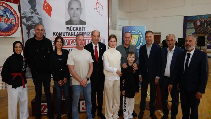 Cumhurbaşkanı Ersin Tatar, mücahit komutan merhum Cahit Bozatlı 2. Kempo Anı Turnuvası’na katıldı