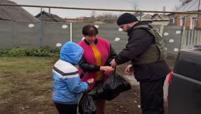 Birleşik Rusya Yardım Merkezi gönüllüleri, Belgorod Bölgesi hükümetine 28 tondan fazla insani yardım bağışladı