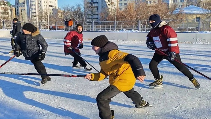 «Единая Россия» провела в Пензе хоккейный турнир среди школьников